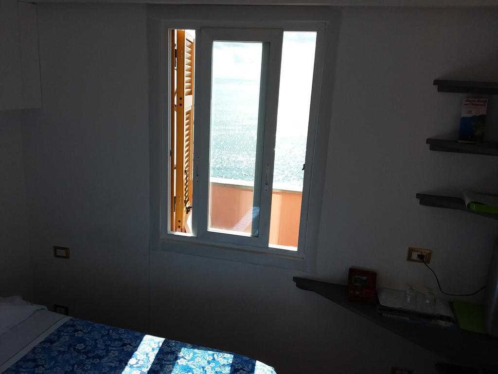 Affittacamere Elisabetta Vernazza Exterior photo
